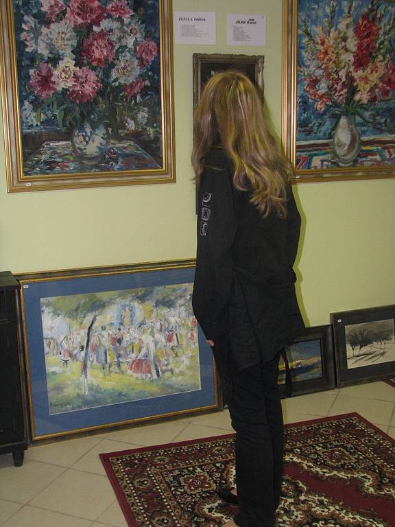 Galerie Art vystavuje 150 obrazů.