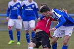 Dolní Benešov – Uherský Brod (v červeném) 0:1