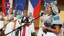 Předhodový pořad s názvem Eště byly štyri týdně do hodů přilákal do Babic především milovníky folkloru.