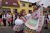 Slováckou tradici hodů oslavili o víkendu ve Vážanech. Foto: Zdeněk Polišenský