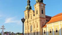 KONCERT. V průběhu Večera lidí dobré vůle vládla před velehradskou bazilikou nádherná atmosféra.