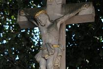 Kamenný kříž ve Zlechově.