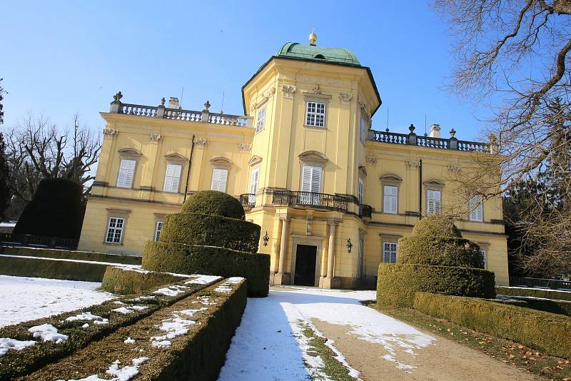 Oprava a rekonstrukce kanalizace na zámku v Buchlovicích.