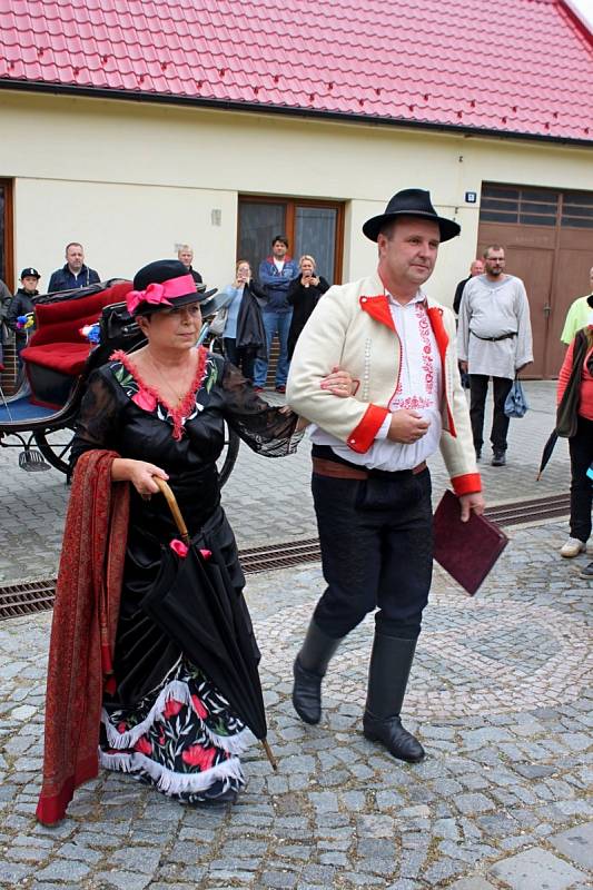 Na Modré se v sobotu uskutečnil 20. ročník Modřanského vinobraní. A stál za to.