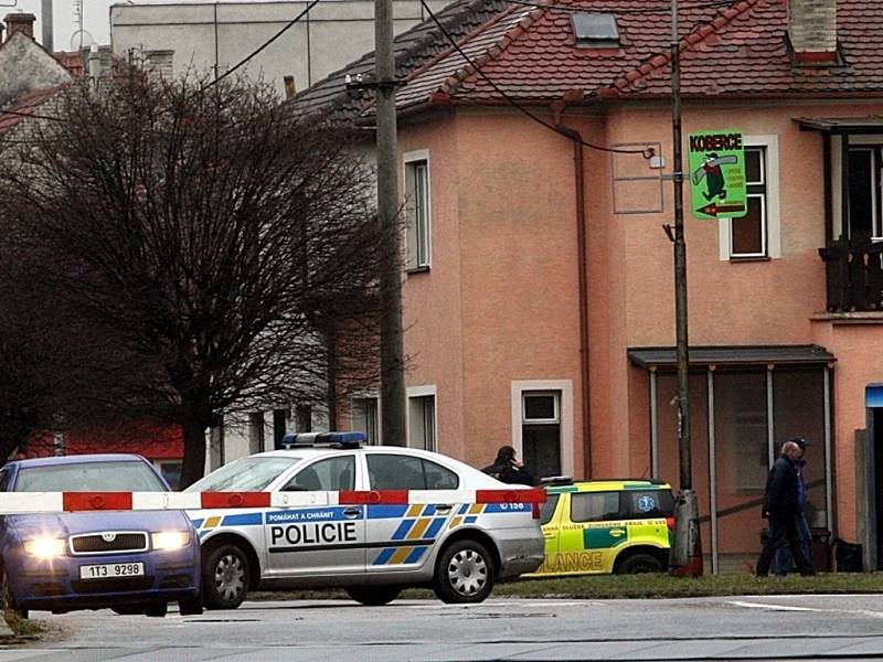 Policejní zásah po střelbě v restauraci Družba v Uherském Brodě; 24. února 2015