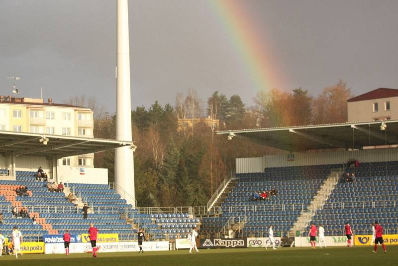 1. FC Slovácko - Mladá Boleslav. Duha nad hradišťským stadionem.