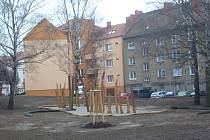 Prostory mezi domy sídliště v Tůních patří mezi zóny, které chce hradišťská radnice v dohledné době zvelebit