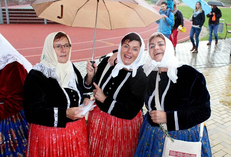 V soukolí kolotoče hodové tradice na Slovácku se o víkendu ocitly i Polešovice. 