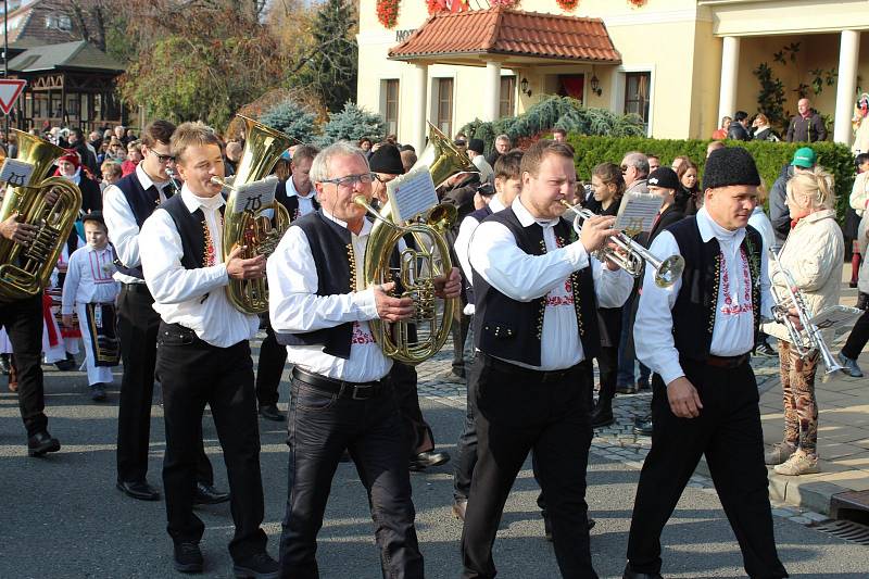 HODY. Stará tradice martinských hodů v Buchlovicích stále žije.