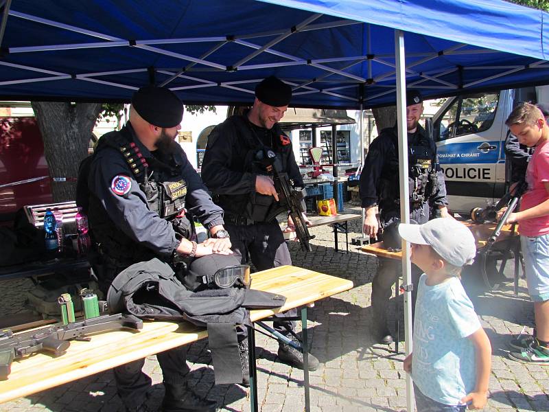 Masarykovo náměstí v Uherském Hradišti hostilo hasiče, policisty i zdravotníky.