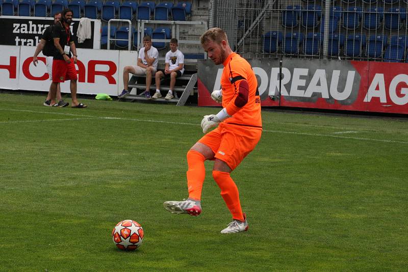 Tým FC Vinaři České republiky (bílé dresy) se dostal na domácím mistrovství Evropy ve fotbale až do finále, když Německo porazil na penalty.