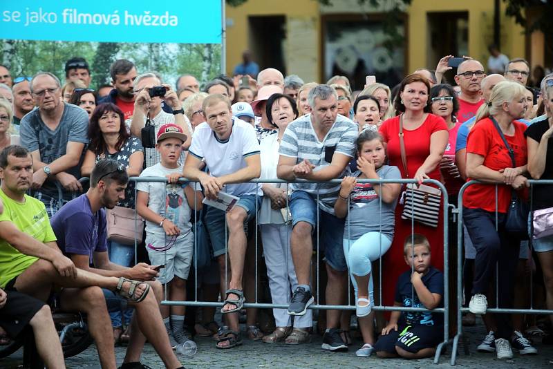 Letní filmová škola 2018   David Koller Band na Masarykově náměstí v Uherském Hradišti