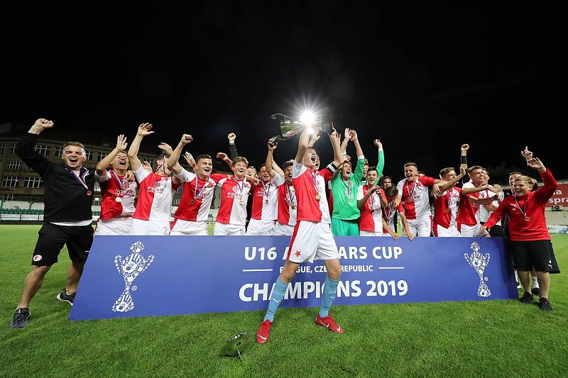 Fotbalisté Slavie Praha ovládli mezinárodní mládežnický turnaj All Stars Cup 2019.