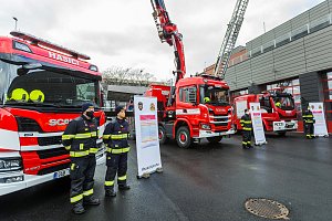 Slavnostní otevření nové hasičské stanice v Holešovicích.
