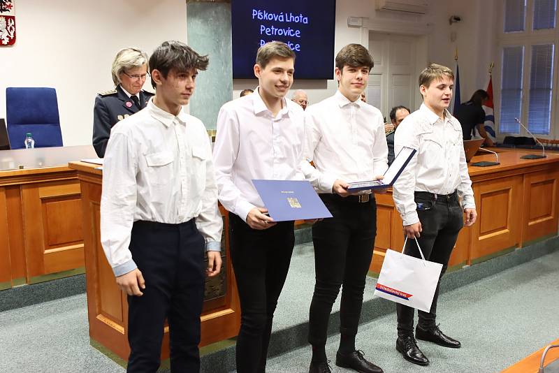 Reprezentanti Středočeského kraje byli oceněni za úspěchy v požárním sportu.