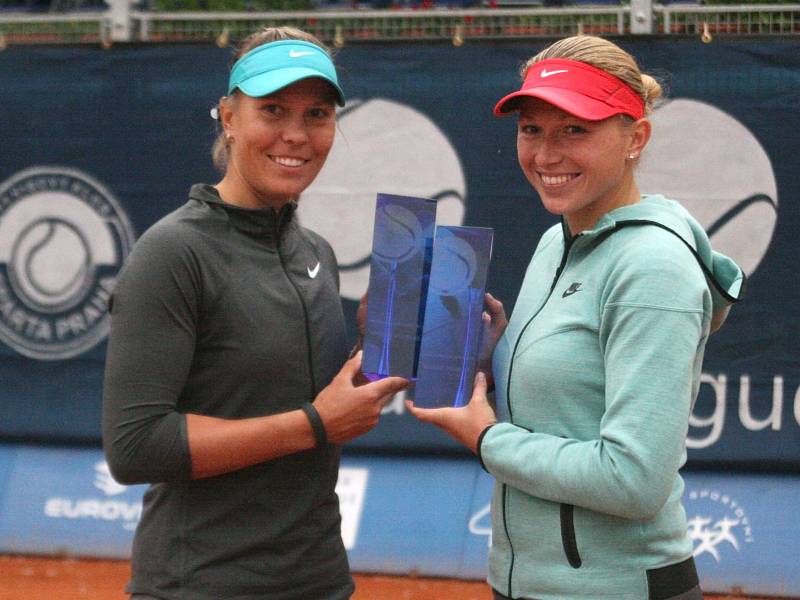 Sparta open: Lucie Hradecká a Michaella Krajicek