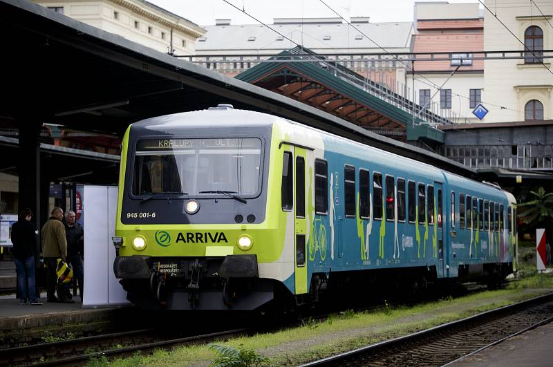 Společnost Arriva vlaky zahájila 23. září zkušební provoz na trase Praha-Masarykovo nádraží – Kralupy nad Vltavou