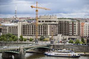 Rekonstrukce hotelu InterContinental 25. května 2021 v Praze.