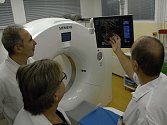 Počítačový tomograf v Nemocnici Na Bulovce v Praze.