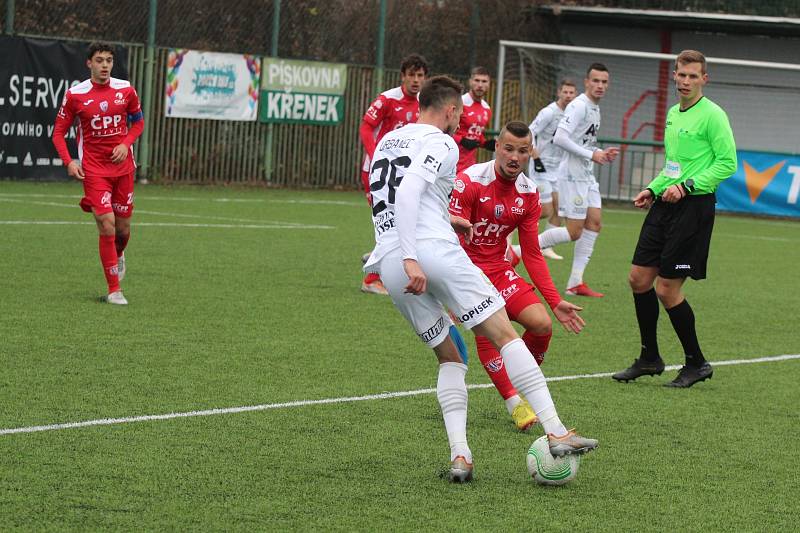 V rámci Tipsport ligy se na Xaverově utkaly Teplice s Pardubicemi. Zápas skončil remízou 1:1.