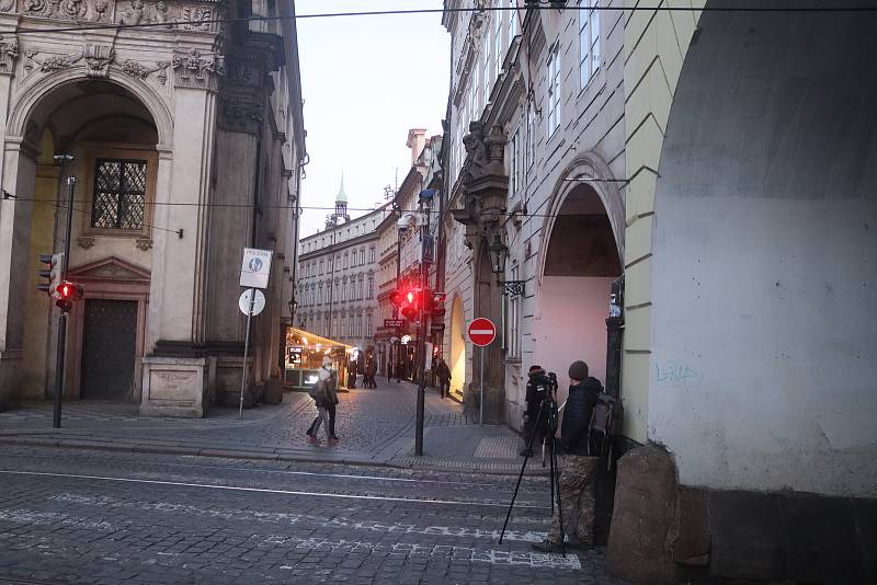 Centrum Prahy bylo v sobotu odpoledne a v podvečer skoro prázdné.