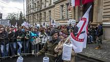 Oslavy 26. výročí Sametové revoluce 17. listopadu na Albertově v Praze.