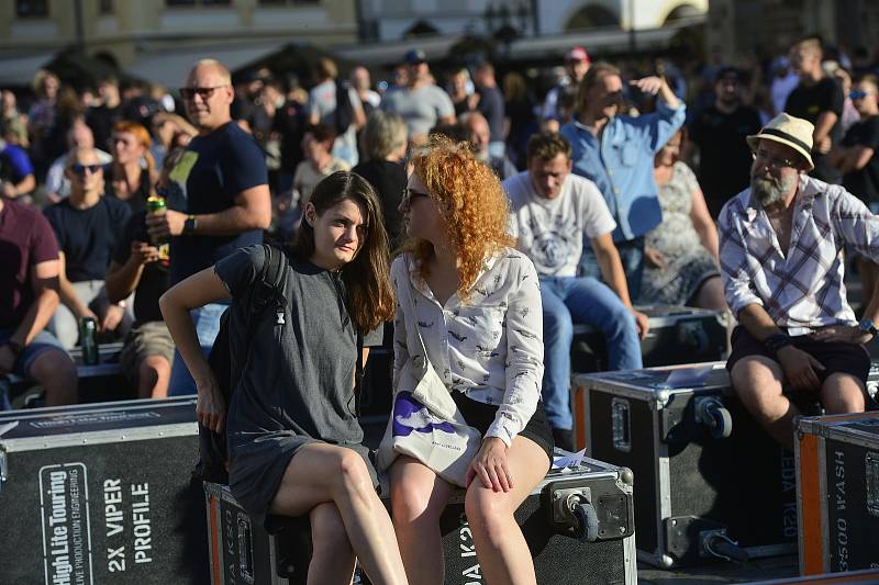 Demonstrace za živou kulturu na Staroměstkém náměstí 27. 7. 2020