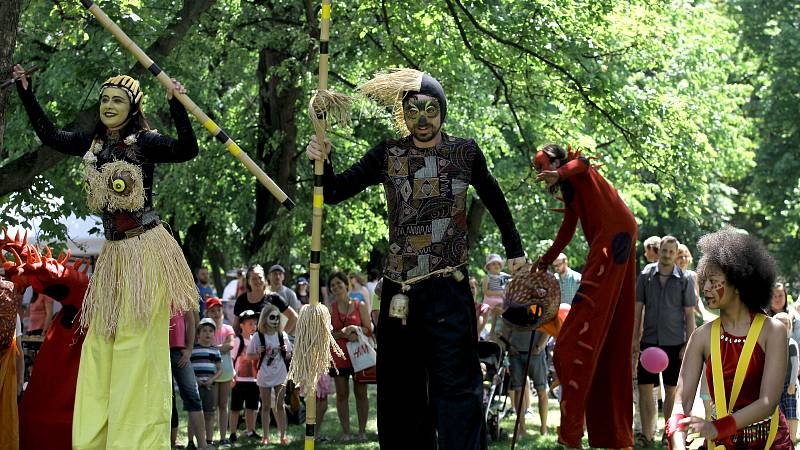 Devátý ročník největšího rodinného festivalu v České republice Kašpárkohraní zaplnil pražské Letenské sady v neděli 11.června.