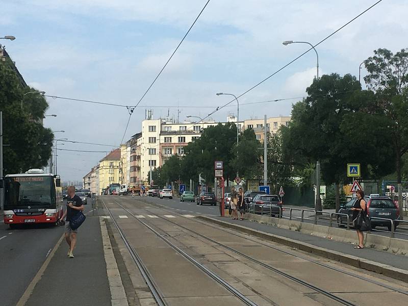 Rekonstrukce vozovky v žižkovské ulici Jana Želivského.