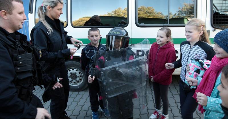 Z dopravně-preventivní akce Smajlík na Základní škole Bítovská v Praze 4.