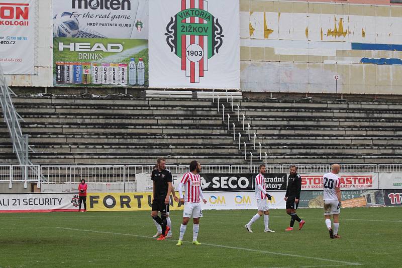 Podzim v ČFL završila dohrávka Žižkov - Zápy. Domácí slavili výhru 1:0.