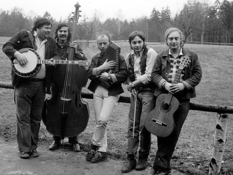 Country skupina Fešáci v roce 1967.