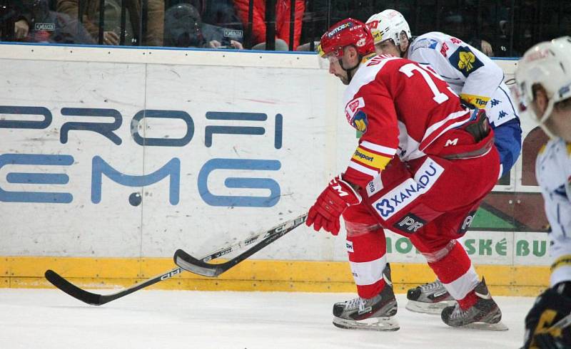 Dohrávka 25. kola hokejové extraligy Slavia Praha - Kometa Brno 4:6 (4:2, 0:3, 0:1).