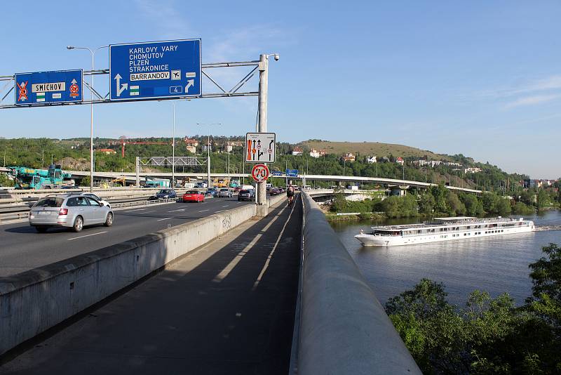 Barrandovský most - začátek oprav.