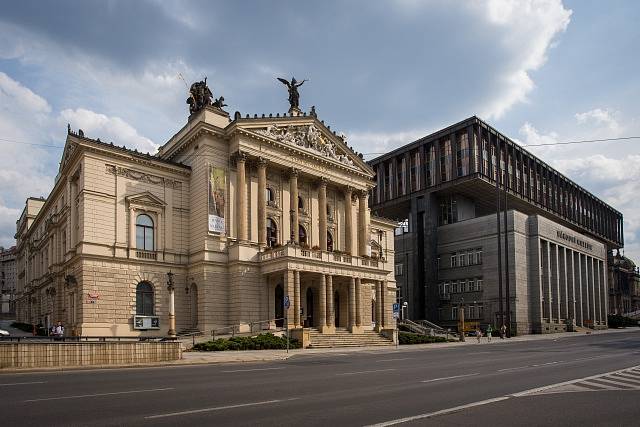 Státní opera Praha. 