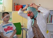Zdravotní klaun pro děti ve fakultní nemocnici Motole