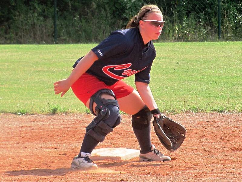 OPORA! Devatenáctiletá spojka české softbalové devatenácky Tereza Vlčková.