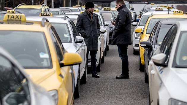 Nový silniční zákon může zlevnit taxislužbu v metropoli - Pražský deník