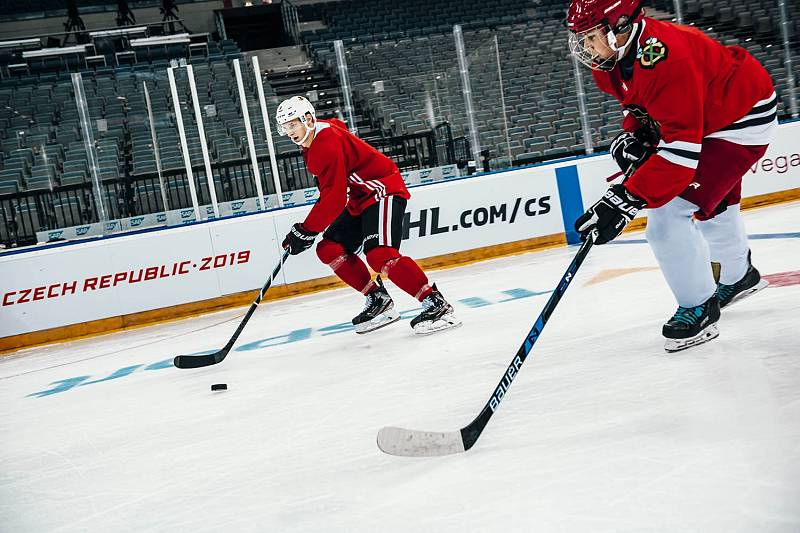 V rámci akce adidas NHL Experience si malí hokejisté z Hvězdy Praha mohli zatrénovat s hráči NHL před zápasem v O2 areně.