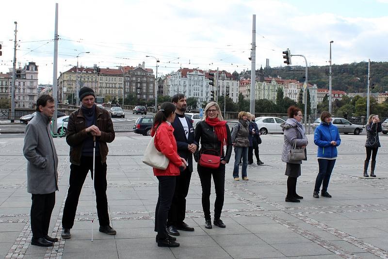 Z Koncertu pro Bílou pastelku 13. října 2021 na Palackého náměstí.