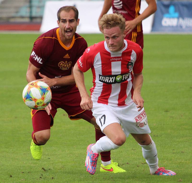 FORTUNA:NÁRODNÍ LIGA, 3. kolo: Dukla Praha - Viktoria Žižkov 2:0 (1:0).