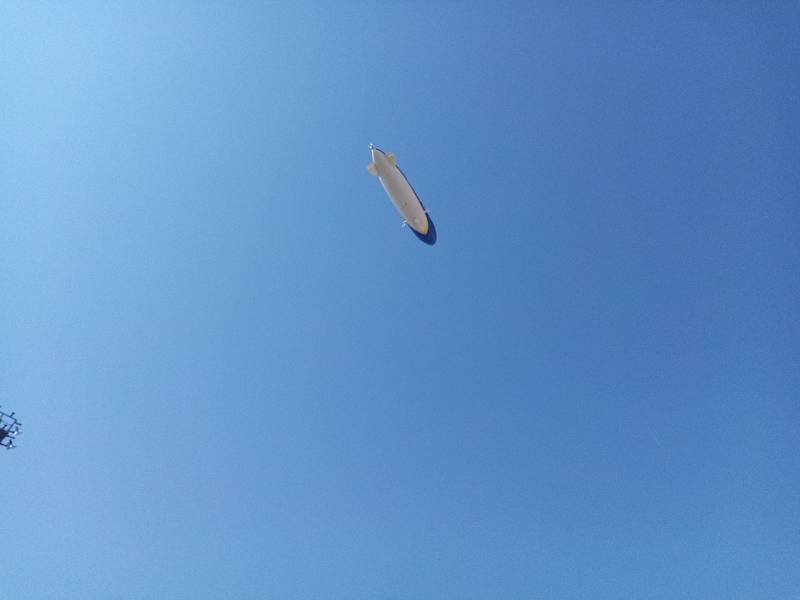 Obří vzducholoď Zeppelin kroužila nad Vyšehradem.