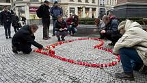 Akce Svíčka pro Václava Havla na Jungmannově náměstí.