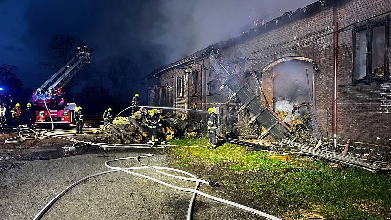 Požár stodoly v Bohnicích.