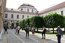 Černínský palác v centru Prahy – sídlo ministerstva zahraničních věcí.