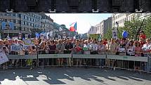 Demonstrace proti Babišovi a komunistům s názvem Jednou provždy na Václavském náměstí.