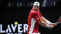 Laver cup, hraný 22. září v Praze. Zápas Dominic Thiem,Team Europe proti John Isner, Team World