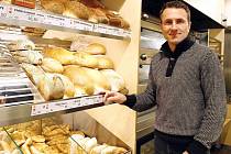 Majitel pekařství Miroslav Merhaut ve své nově otevřené pobočce v Brandýse nad Labem. 2.12.2013