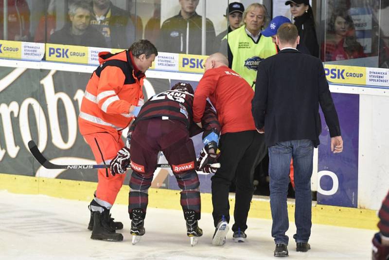 Čtvrtfinále play off hokejové extraligy - 4. zápas: HC Kometa Brno - HC Sparta Praha.