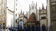 Maiselova synagoga byla postavena na sklonku 16. století na podnět významného mecenáše pražské židovské obce Mordechaje Maisela. Během své existence byla několikrát přestavěna a nyní je v novogotickém slohu.